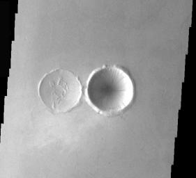 PIA04108: Crater Comparison