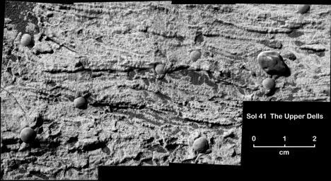 PIA05624: "Upper Dells" Clues to Watery History