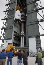 PIA15030: Hoisting NASA's Mars Science Laboratory Onto Its Atlas V