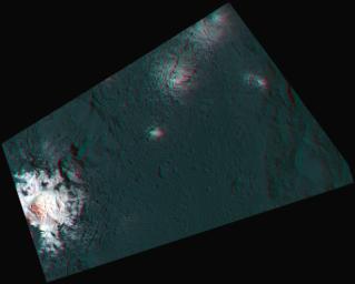 PIA21398: Occator's Bright Spots in 3-D