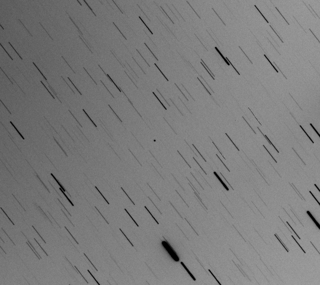 PIA22558: Optical Composite Image of Asteroid 2017 YE5