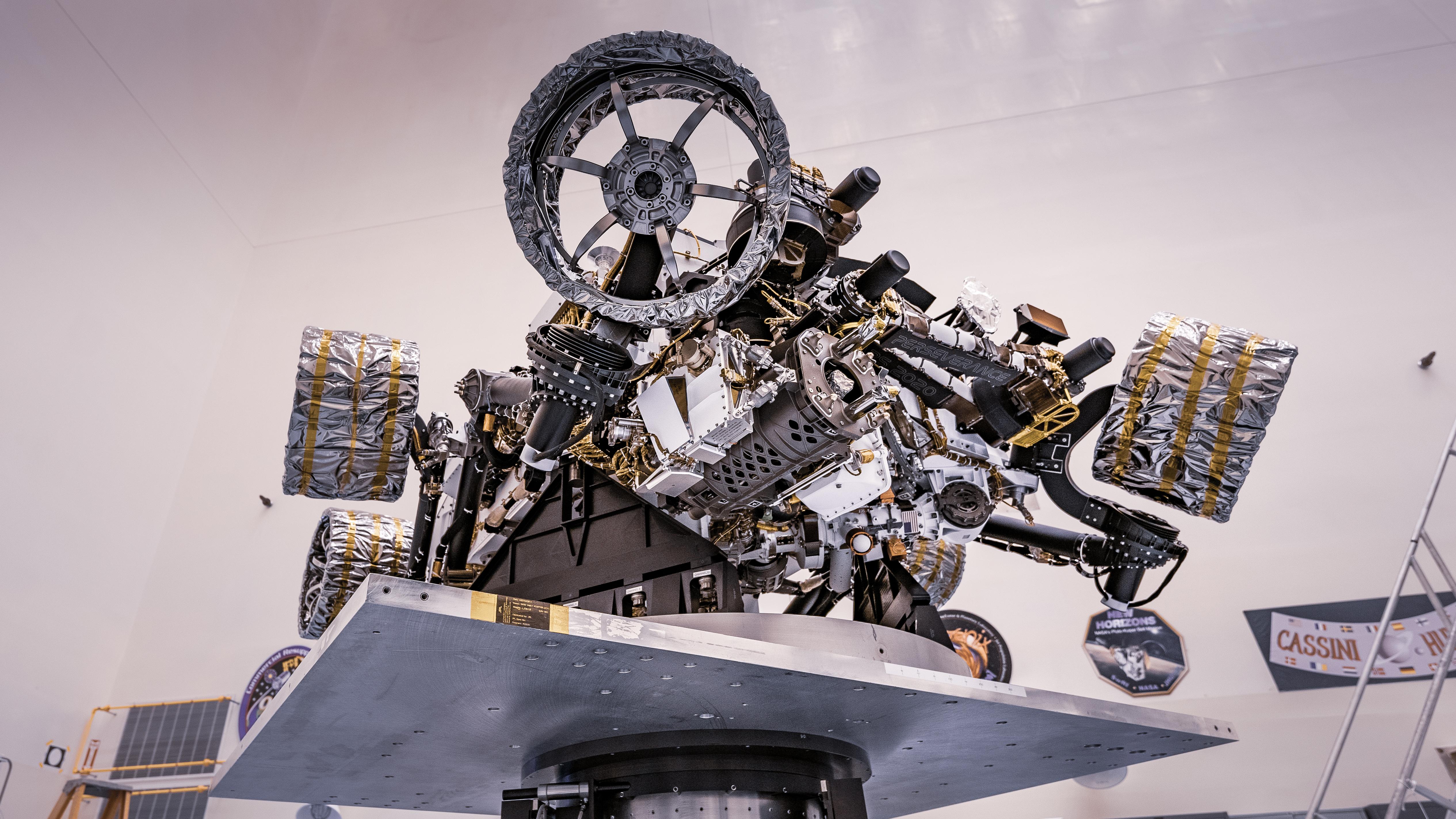 PIA23826: Perseverance Rover on Spin Table at Kennedy Space Center