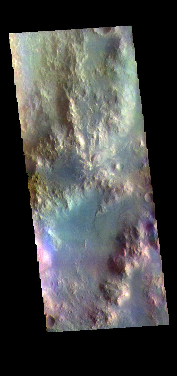 PIA24518: Holden Crater Rim - False Color